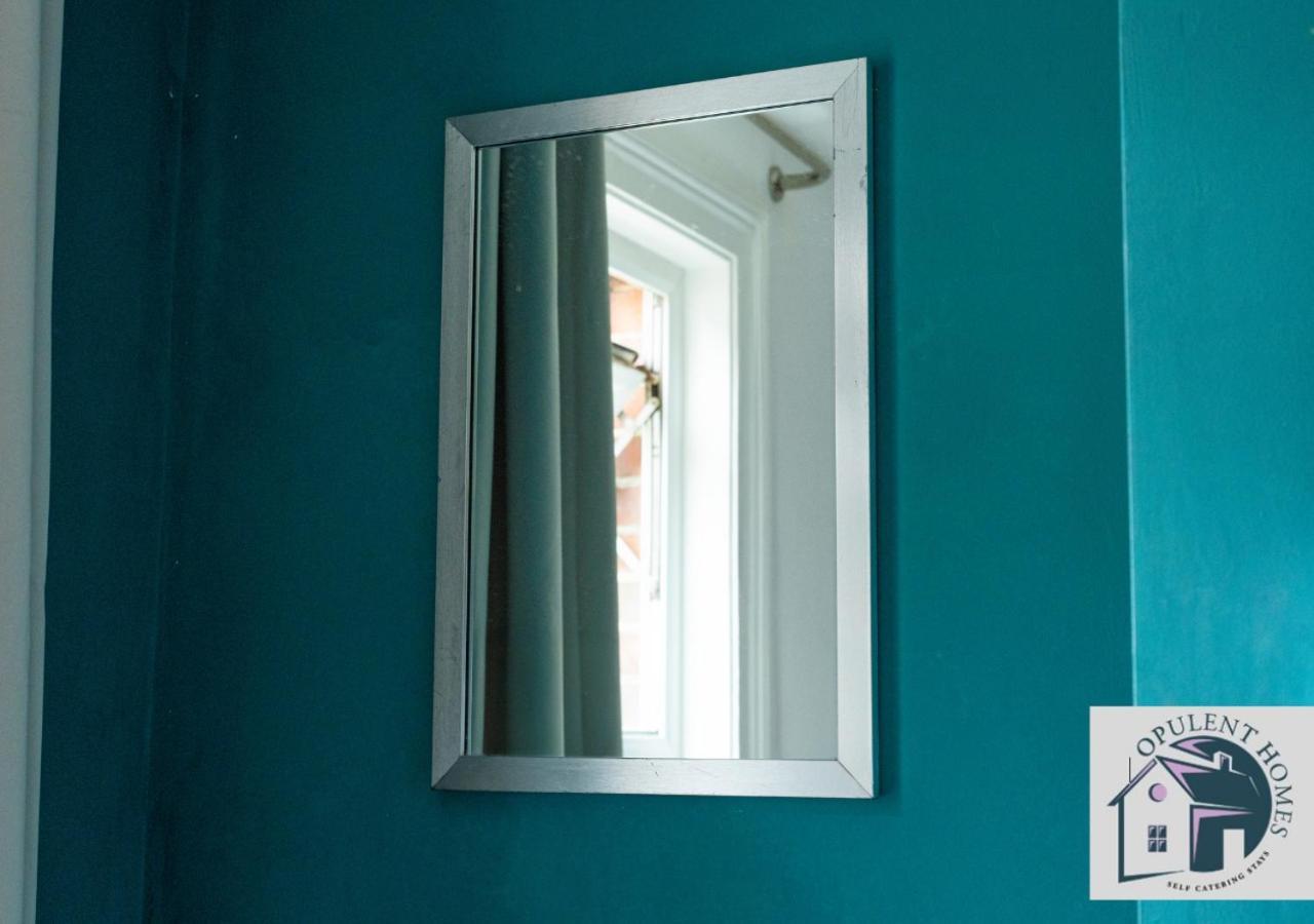 Contractors Pad - 4 Bed Town House - Cent Reading - Free Parking Villa Luaran gambar